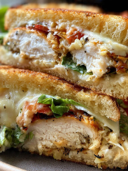 Lemon Garlic Grilled Chicken Sandwich